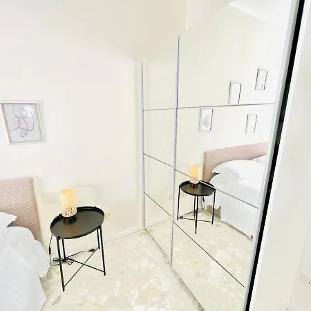 Apartment Sally's - Casa Peonia *